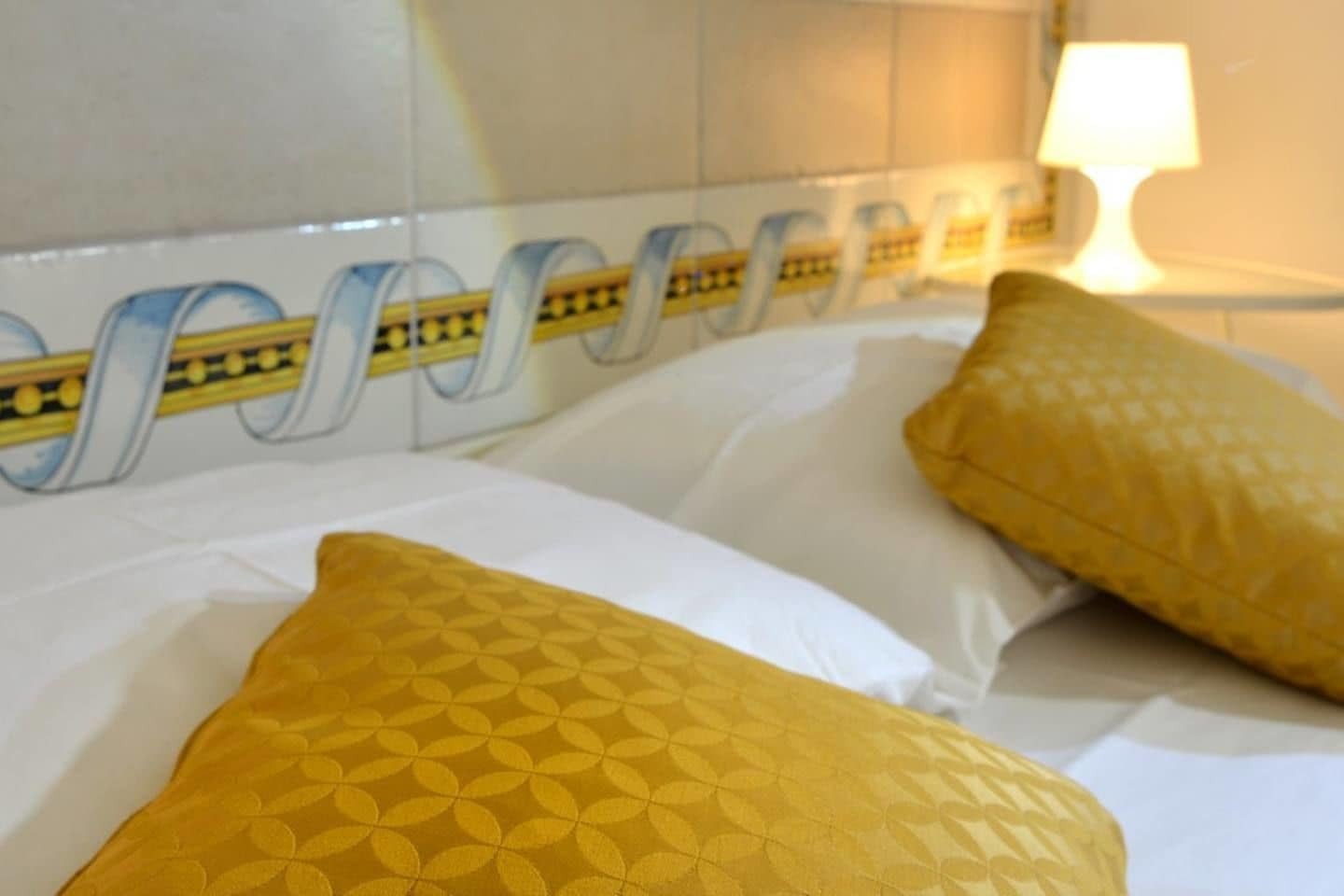 살레르노 비앤비 산티 에 사라체니 B&B 외부 사진